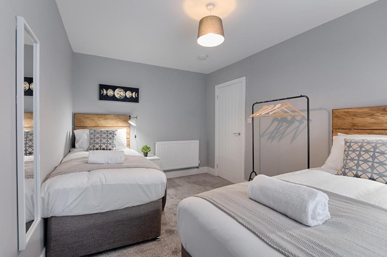 3Rm Flat, Smart Tv'S, Close To All Amenities لينيلي المظهر الخارجي الصورة