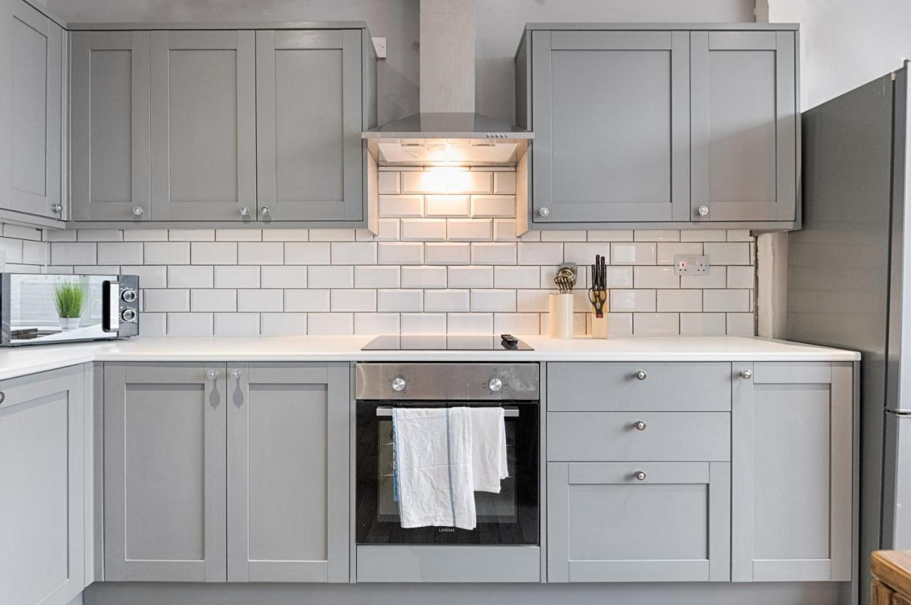 3Rm Flat, Smart Tv'S, Close To All Amenities لينيلي المظهر الخارجي الصورة