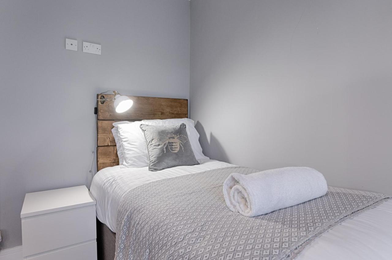 3Rm Flat, Smart Tv'S, Close To All Amenities لينيلي المظهر الخارجي الصورة