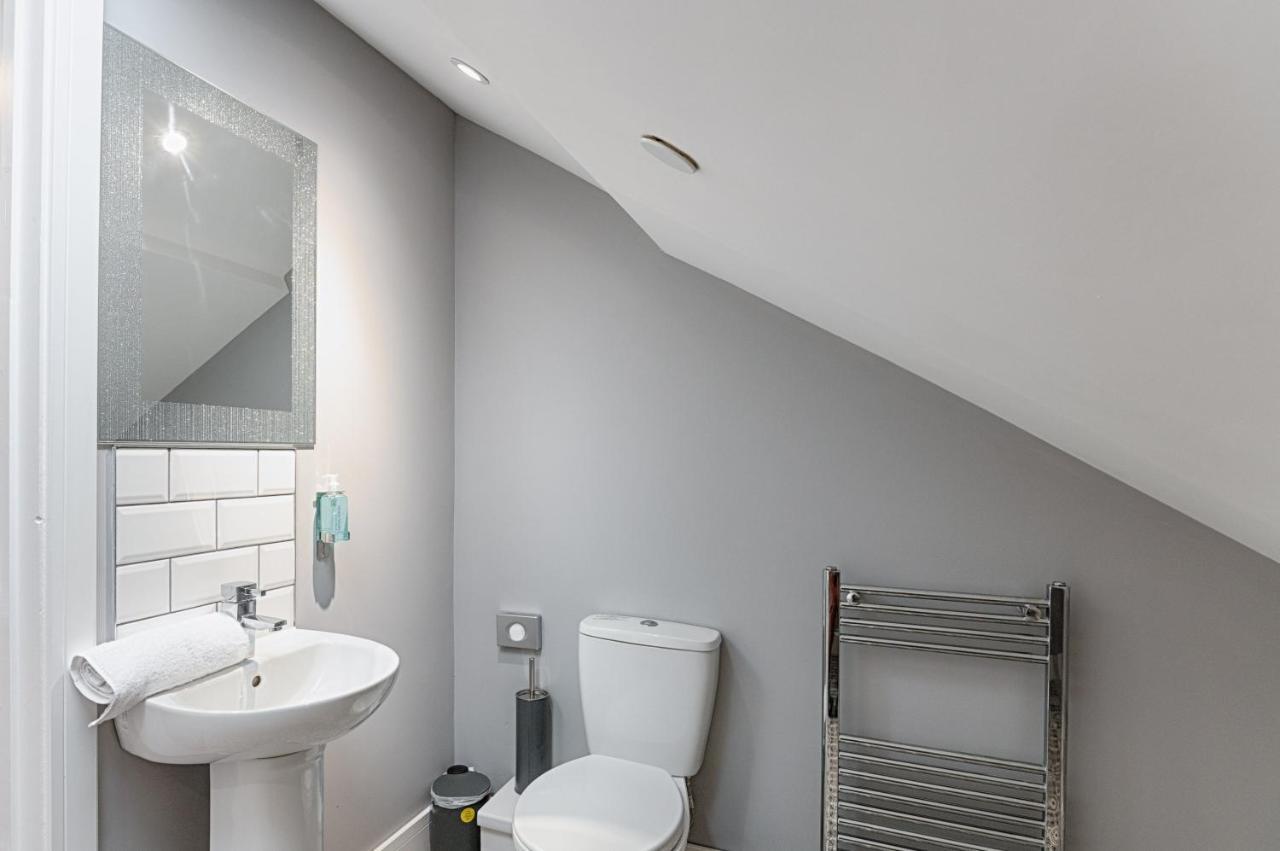 3Rm Flat, Smart Tv'S, Close To All Amenities لينيلي المظهر الخارجي الصورة